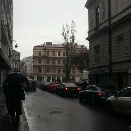 6:th April & Beds Sarajevo